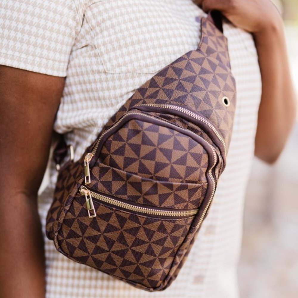🔸️sale🔸️Rome Sling Bag